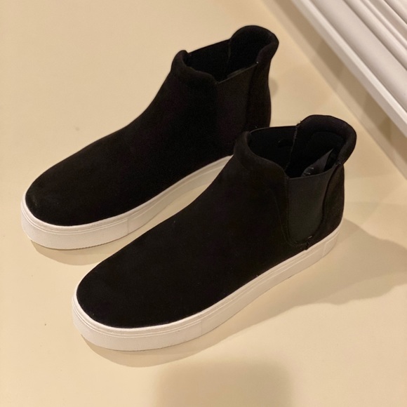 NWOT H&M Slip-On Ankle Sneaker Boot With Elastic sides - Picture 3 of 4